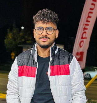 director img